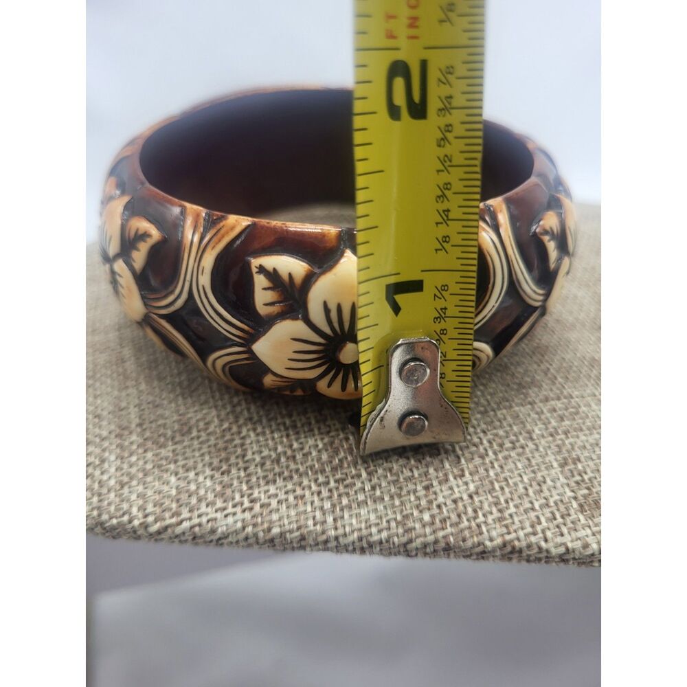 Bangle Bracelet - Picture 6 of 6